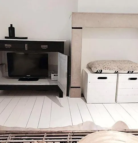 Libertypenthouseghent - Monthly - Miljoenenkwartier アパート ヘント